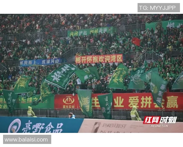 湘超足球赛激情对决 本土球队崛起势如破竹